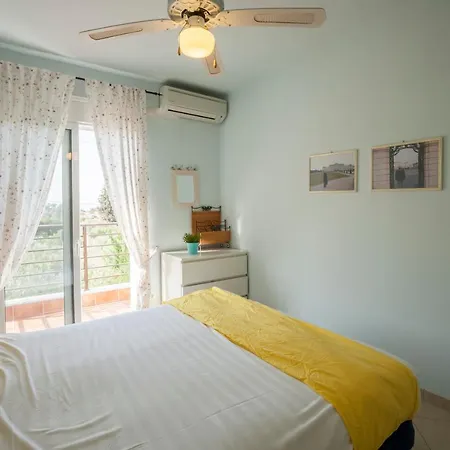 Apartament Doris House *